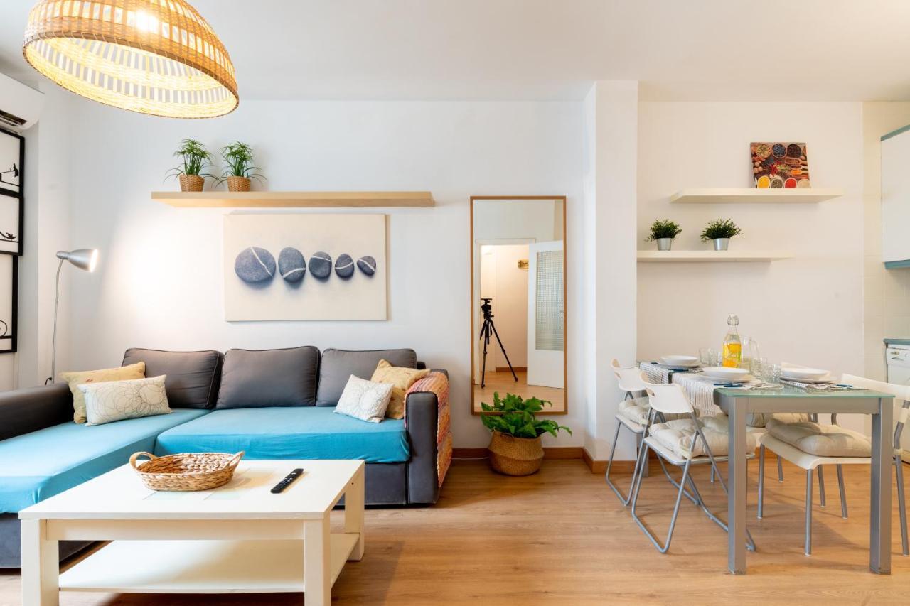 Cr Alameda Amplio Y Traquilo Apartameto Para Parejas Севиля Екстериор снимка